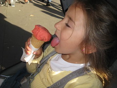 Ice cream on rue de Medicis