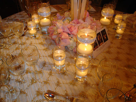 pink and gold/champagne tablesetting