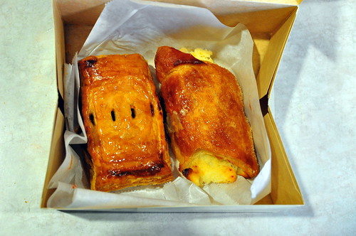 CHEESE PASTRY + CHEESE AND GAUVA PASTRY