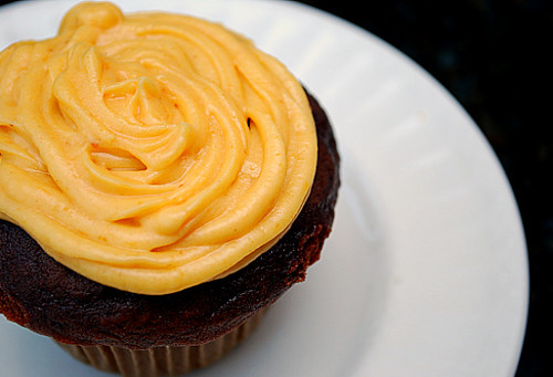 chocolate cupcake with pumpkin frosting