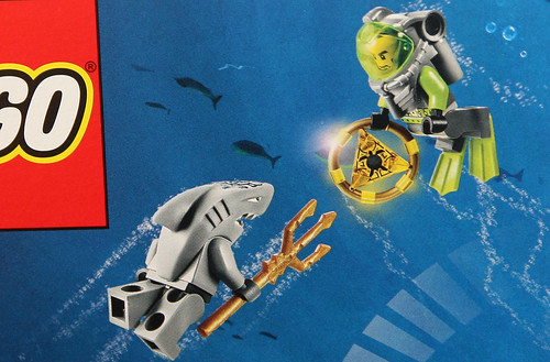LEGO 8060 Atlantis - Typhoon Turbo Sub - Box Close-up