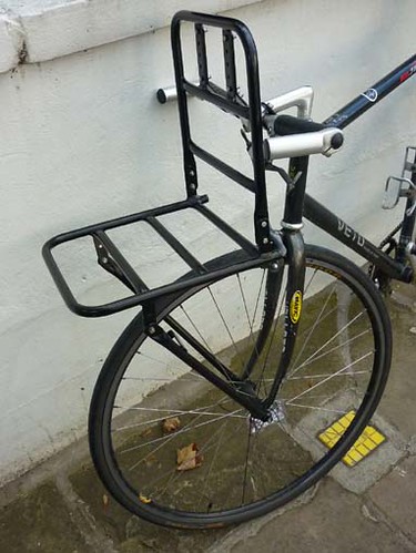 Bicycle Front Carrier Rack With Bar Size 10 Kilo Black Basil Memories 21-31.8mm 