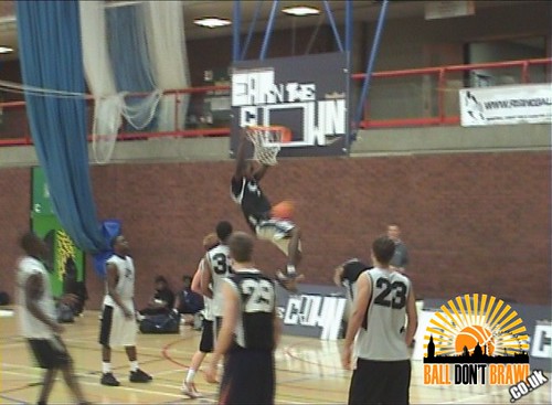 Orlan Jackman with one of his 2 dunks in Portsmouth