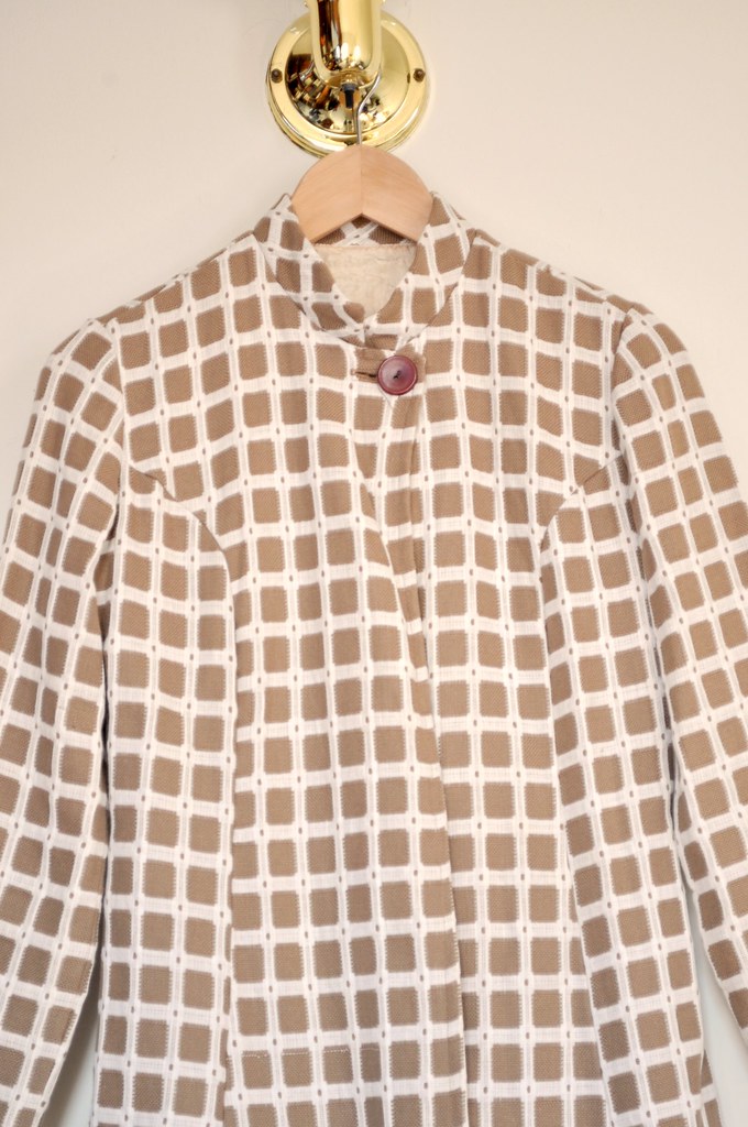 shop blushing ambition: SALE vintage 3/4 sleeve coat