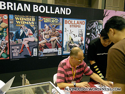 Brian Bolland, signing autographs