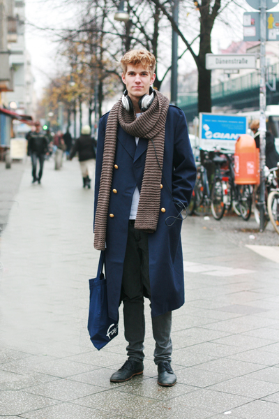 glamcanyon: berlin: the business student look