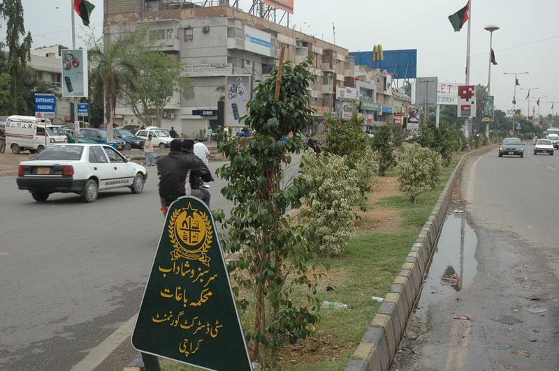 Karachi  Green Karachi  C D G K (6)<br/>© <a href="https://flickr.com/people/35200827@N04" target="_blank" rel="nofollow">35200827@N04</a> (<a href="https://flickr.com/photo.gne?id=4086160466" target="_blank" rel="nofollow">Flickr</a>)