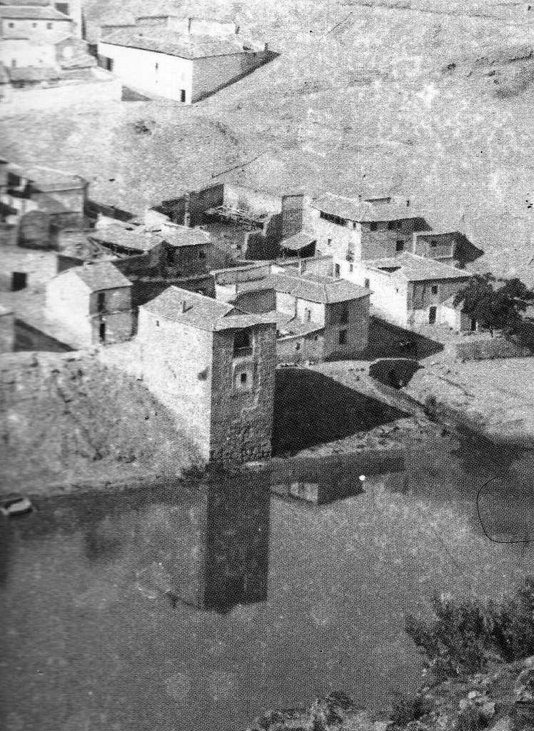 Torre del Hierro hacia 1887. Fotografía de Casiano Alguacil (detalle)