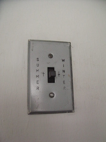 Winter-Summer weather control switch