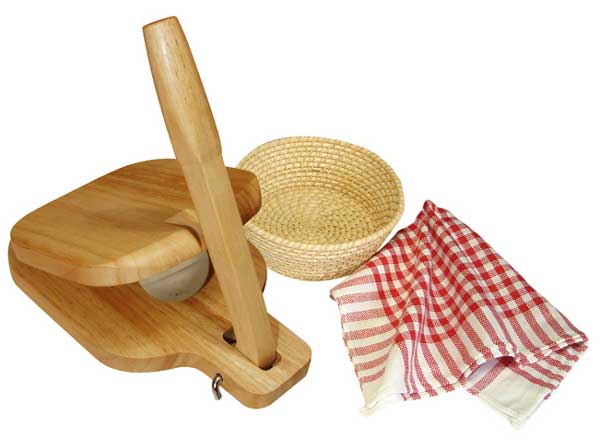 Кукурузные мексиканские лепешки рецепт. 4533715177 8aa06d6de0 o. Кукурузные мексиканские лепешки рецепт фото. Кукурузные мексиканские лепешки рецепт-4533715177 8aa06d6de0 o. картинка Кукурузные мексиканские лепешки рецепт. картинка 4533715177 8aa06d6de0 o. Мексиканская лепешка или тортилья является незаменимым блюдом в латиноамериканском меню, где используется как альтернатива хлебу и основной компонент множества блюд: такос, кесадилья, буррито, фахитас и энчиладас. Выпекают изделия из пшеничной или кукурузной муки, получая разный, но всегда достойный результат.