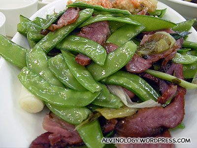 Pea pods with meat
