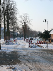 Eingefrorene Baustelle Dorfstrasse