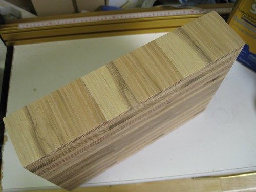 edge of end grain cutting board
