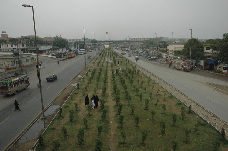 Karachi  Green Karachi  C D G K (14)<br/>© <a href="https://flickr.com/people/35200827@N04" target="_blank" rel="nofollow">35200827@N04</a> (<a href="https://flickr.com/photo.gne?id=4085403583" target="_blank" rel="nofollow">Flickr</a>)
