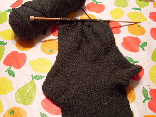 Fun knit sock patterns - by Pamel Johnson-Welsh - Helium