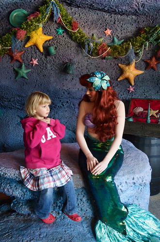 Jessica meets Ariel in person