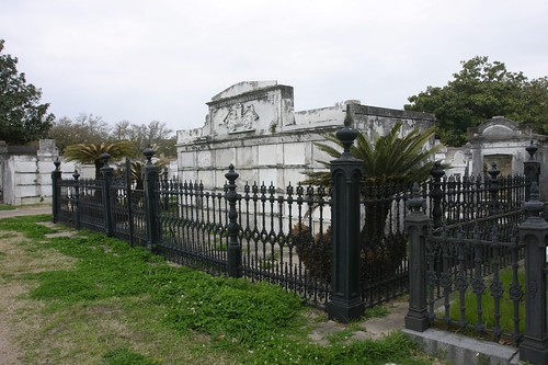 lafayette cemetery.