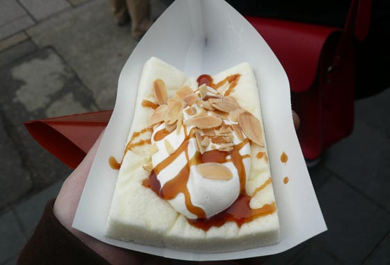 Which looks like this, I went for Vanilla! sauce was disgusting by itself but all together it tasted great!