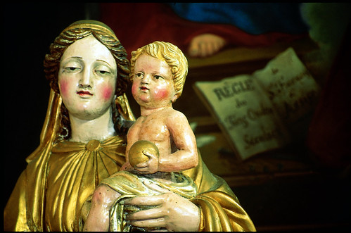 Queige, statue Vierge et enfant - © D.Vidalie, Fondation Facim