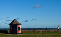 ... beach hut ...