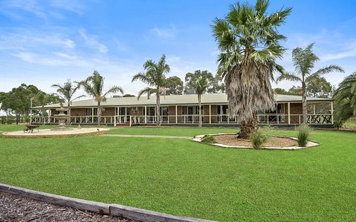 1 Wollombi Road, Exford Vic