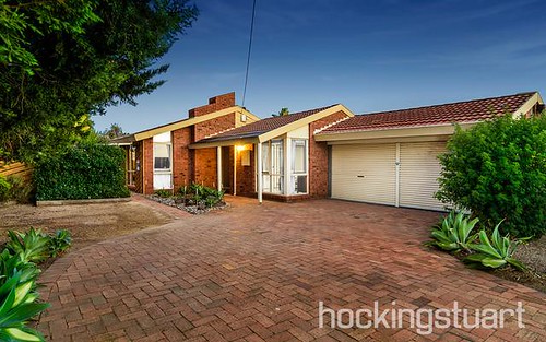 182 Derrimut Rd, Hoppers Crossing VIC 3029