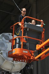 Sean and Johanna on the cherry picker • <a style="font-size:0.8em;" href="http://www.flickr.com/photos/27717602@N03/9417679179/" target="_blank">View on Flickr</a>