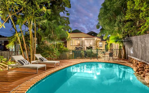 26 Thorn St, Red Hill QLD 4059
