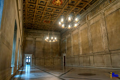 Palazzo Venezia • <a style="font-size:0.8em;" href="http://www.flickr.com/photos/89679026@N00/33093187543/" target="_blank">View on Flickr</a>