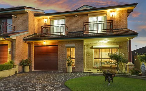 33A Lindeman Cr, Green Valley NSW 2168