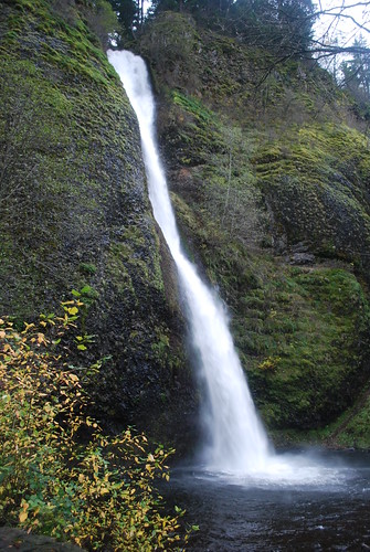 Horsetail Falls • <a style="font-size:0.8em;" href="http://www.flickr.com/photos/106477439@N08/10999161134/" target="_blank">View on Flickr</a>