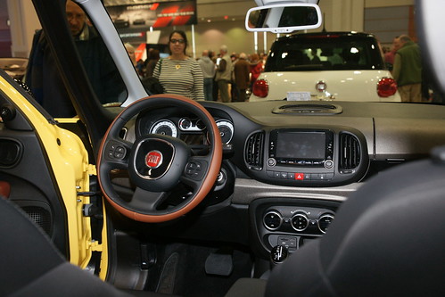 2014 Fiat 500l Trekking Interior A Photo On Flickriver
