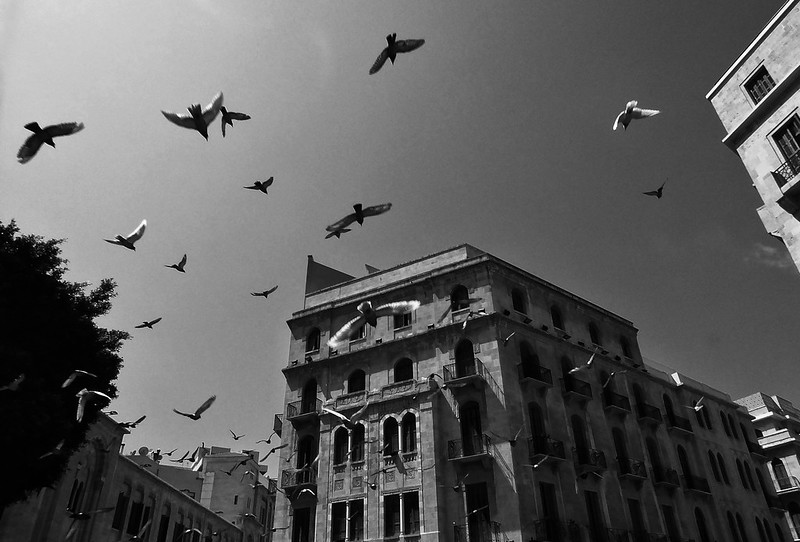 Place de L'Étoile (Beirut, Lebanon. Gustavo Thomas © 2013)<br/>© <a href="https://flickr.com/people/39501469@N07" target="_blank" rel="nofollow">39501469@N07</a> (<a href="https://flickr.com/photo.gne?id=10189718373" target="_blank" rel="nofollow">Flickr</a>)