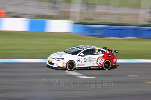 Aron Taylor-Smith in qualifying during the BTCC Weekend at Donington Park 2017: Saturday, 15th April