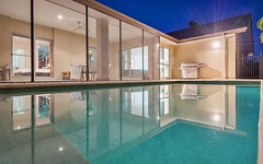 8 Sailaway Court, Coomera Waters QLD