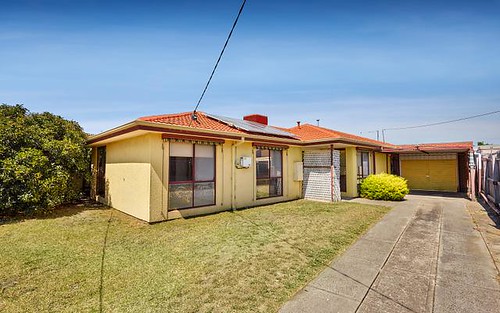 7 Airley Ct, Meadow Heights VIC 3048