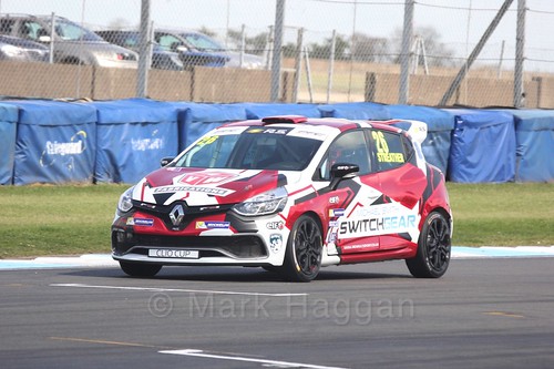 Paul Streather in Clio Cup qualifying during the BTCC Weekend at Donington Park 2017: Saturday, 15th April