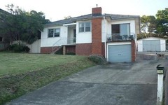292 Northcliffe Dr, Lake Heights NSW
