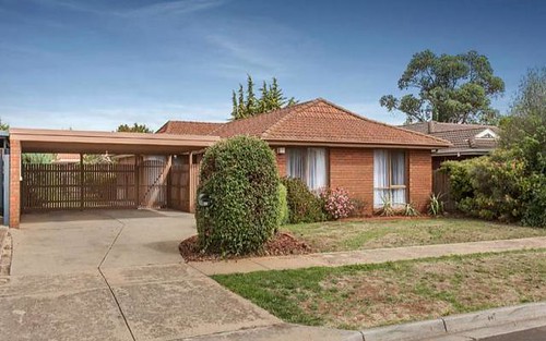 8 Cleveland Dr, Hoppers Crossing VIC 3029