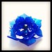 青い花のプラバンブローチ #blue #flower #shrinkplastic #brooch  先ほどの焼く前のプラバンはこんな風になりました。 #プラバン #プラ板 #ブローチ #shrinkydinks