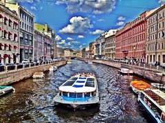 Boatrip around The Saint Petersburg canals!