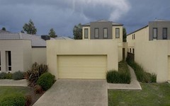 2 Sovereign Manors Crescent, Rowville VIC