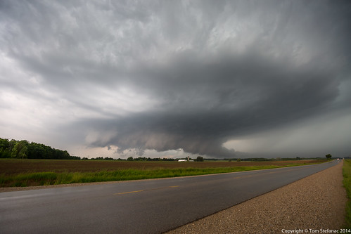 Supercell Wall Cloud • <a style="font-size:0.8em;" href="http://www.flickr.com/photos/65051383@N05/14455834985/" target="_blank">View on Flickr</a>