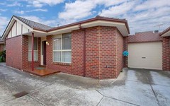 2/9 Walters Avenue, Airport West VIC