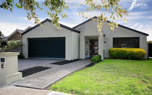 23 Normanby Dr, Greenvale VIC 3059