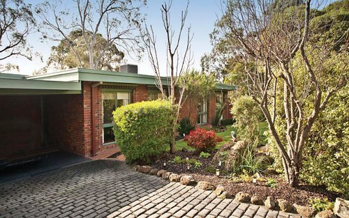 3 Cambrian Crescent, Wheelers Hill VIC
