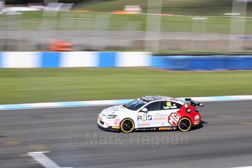 Aron Taylor-Smith in qualifying during the BTCC Weekend at Donington Park 2017: Saturday, 15th April