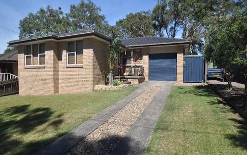15 Parkside Dr, Charmhaven NSW 2263