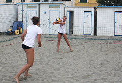 Torneo beach volley femminile 2014 • <a style="font-size:0.8em;" href="http://www.flickr.com/photos/69060814@N02/14622763479/" target="_blank">View on Flickr</a>