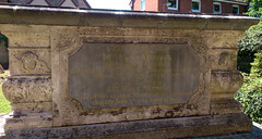 Boodle / Mitford box tomb